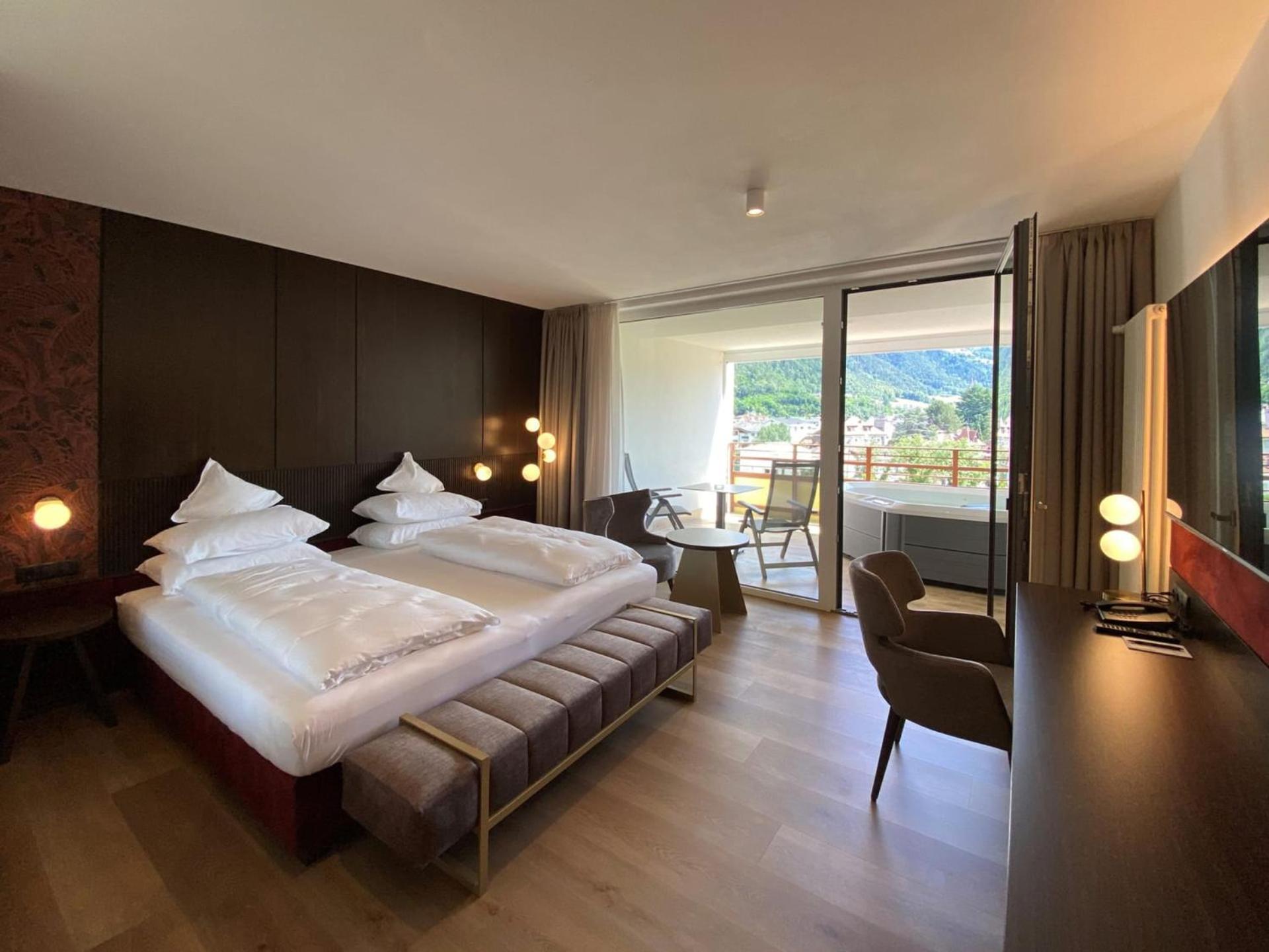 Dominik Alpine City Wellness Hotel - Adults Only Bressanone Kültér fotó