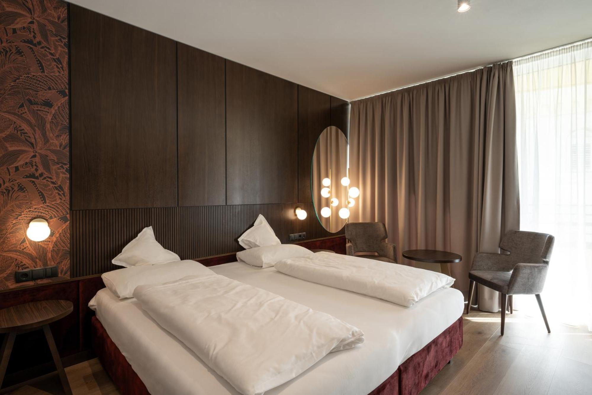 Dominik Alpine City Wellness Hotel - Adults Only Bressanone Kültér fotó
